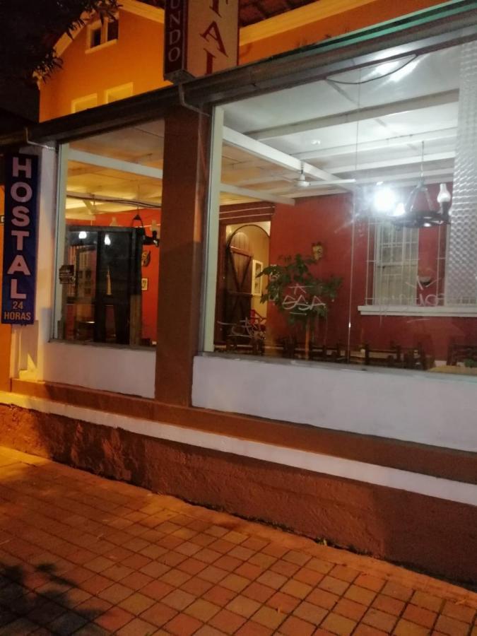 Hostal Bolivar Inn Quito Zewnętrze zdjęcie