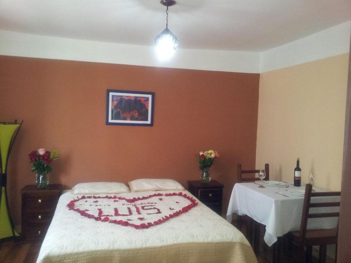 Hostal Bolivar Inn Quito Zewnętrze zdjęcie