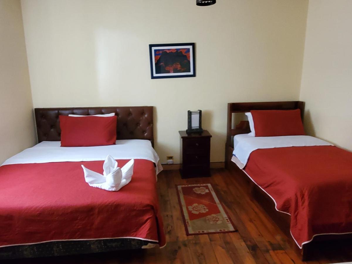 Hostal Bolivar Inn Quito Zewnętrze zdjęcie