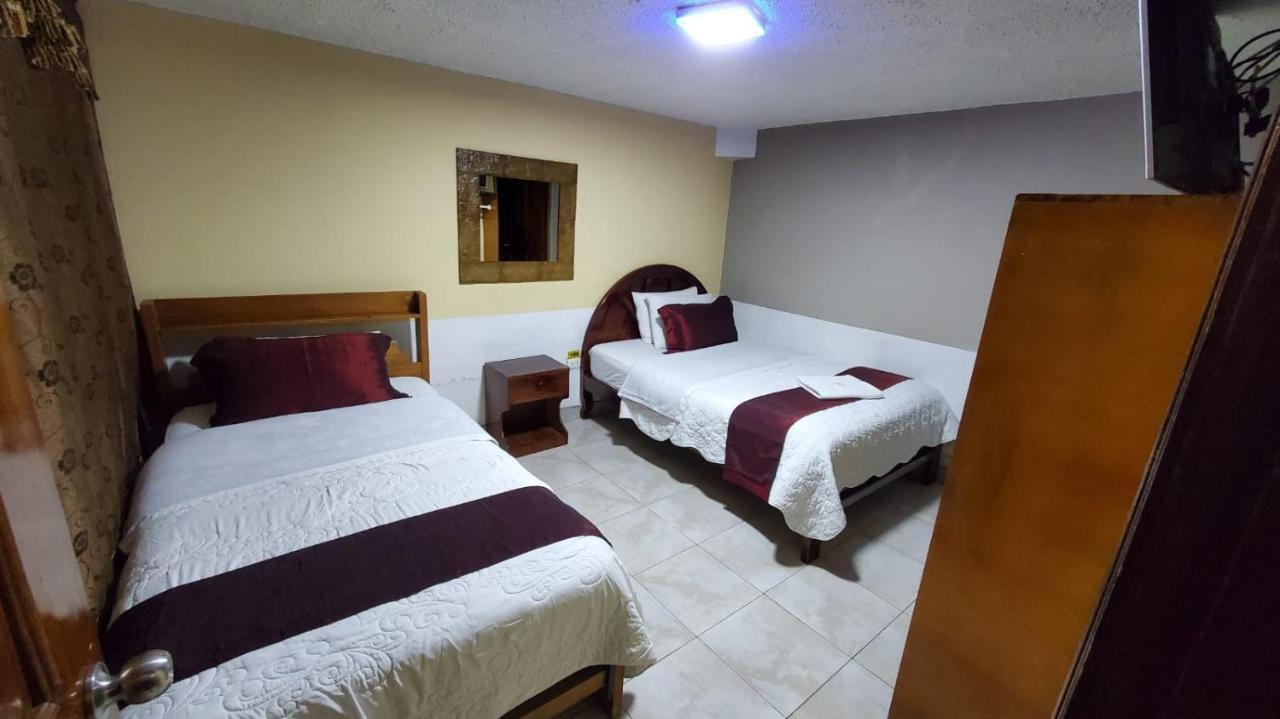 Hostal Bolivar Inn Quito Zewnętrze zdjęcie
