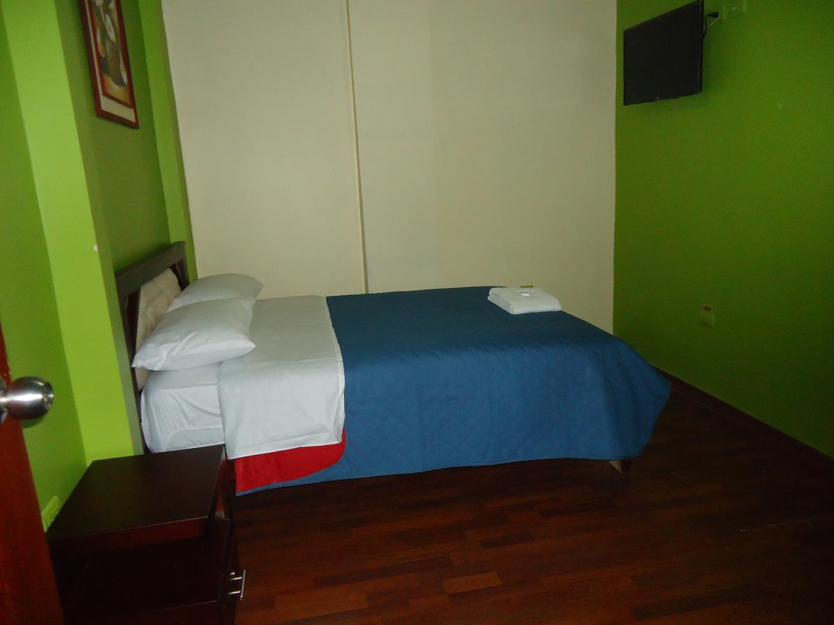 Hostal Bolivar Inn Quito Zewnętrze zdjęcie