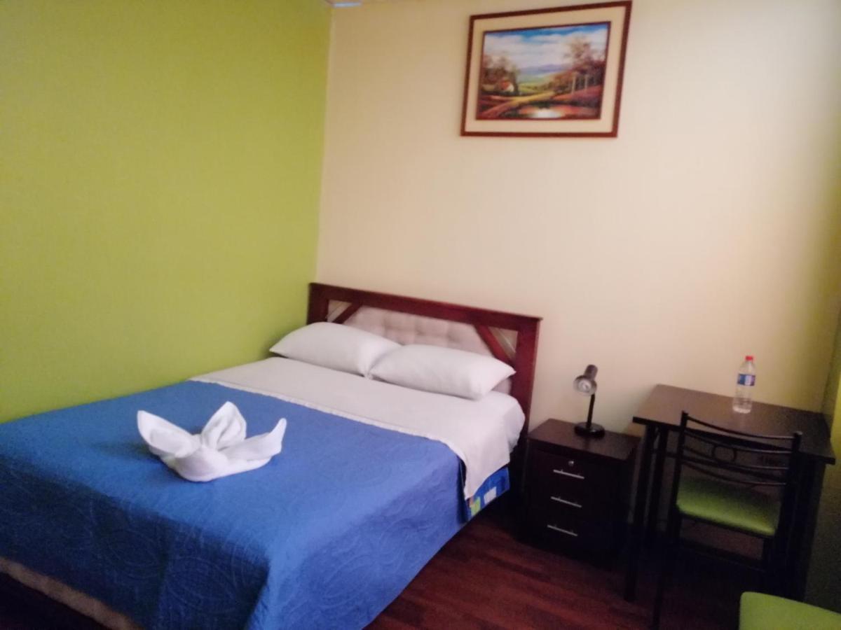 Hostal Bolivar Inn Quito Zewnętrze zdjęcie